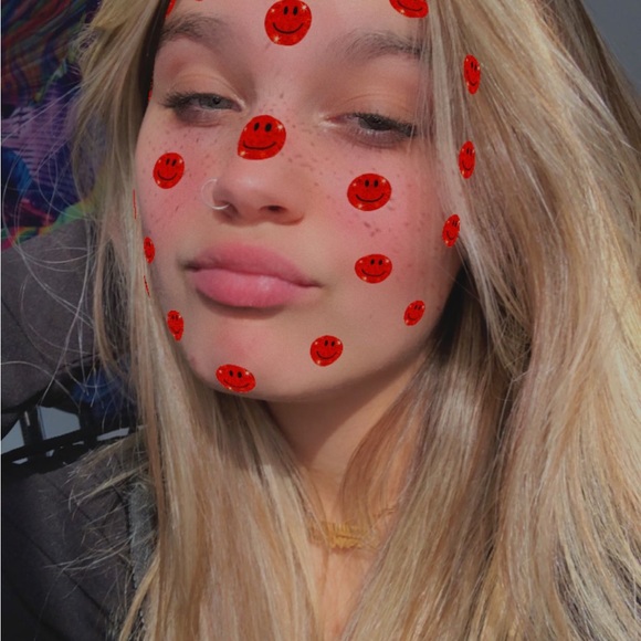 Meet your Posher, Madisynn - Picture 1 of 1